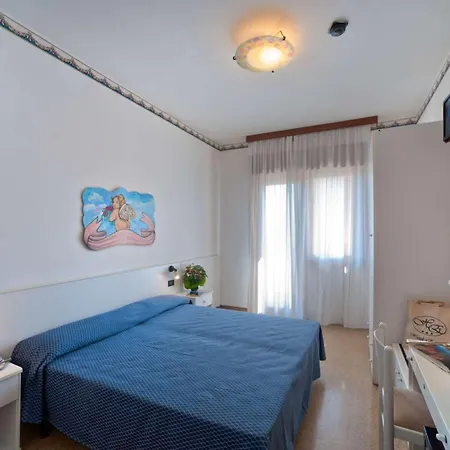 Europa 3* Μπιμπιόνε