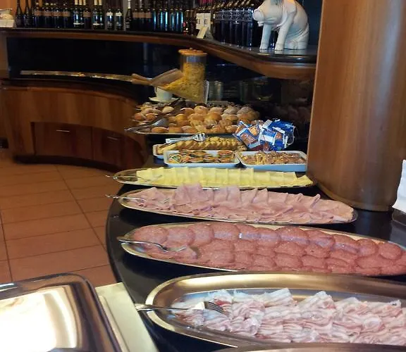 Europa 3* Μπιμπιόνε